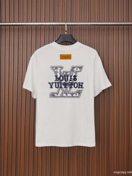 半袖TシャツLOUIS VUITTONコピー 品 ブランド一目ぼれ可愛すぎ 26AWの最新アイテム 人気急上昇 0 