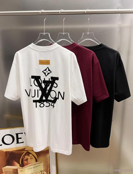 ブランド コピー半袖TシャツLOUIS VUITTONカジュアルな雰囲気があり 高評価アイテム 今年流行りの新作アイテム 0 