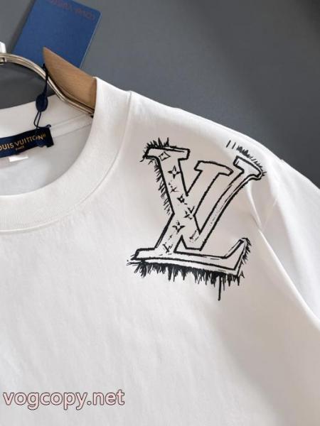 大人気ブランド 顧客優待セール ファッションな一品半袖TシャツLOUIS VUITTONブランド 通販店 2
