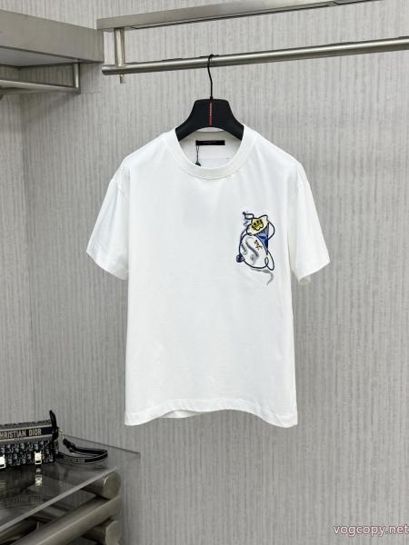 ブランド コピー 優良LOUIS VUITTONお得安い オススメのお品 数量限定在庫限り半袖Tシャツ 0