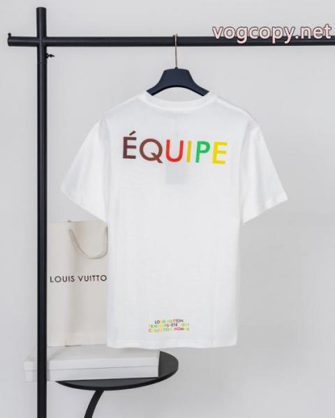 LOUIS VUITTONブランド スーパー コピー半袖Tシャツお得安い おしゃれ上級者に着 最高品質 1
