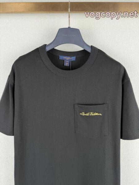 新作限定大人で素敵 優れた品質 センスを格上げ半袖TシャツLOUIS VUITTONブランド 偽物 4