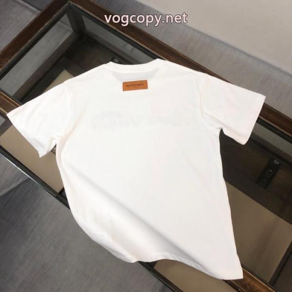 LOUIS VUITTONスーパー コピー 通販半袖Tシャツ完璧なシルエット 綺麗に決まるフォルム! 2026年用 2