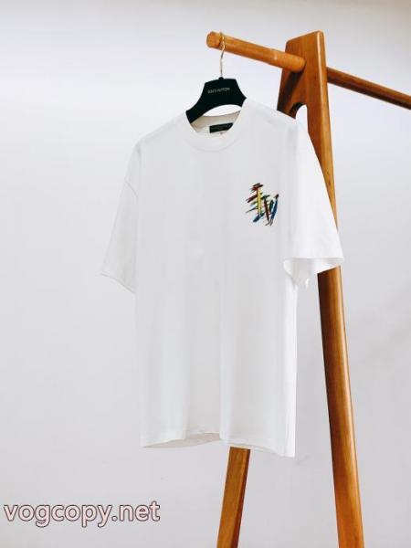 クラシカルな雰囲気 限定デザイン 格安海外人気アイテム半袖Tシャツブランド 品 スーパー コピーLOUIS VUITTON 3