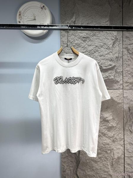 雑誌掲載 使い勝手のよさが魅力 上品オトナ感半袖Tシャツ通販 ブランドLOUIS VUITTON 0