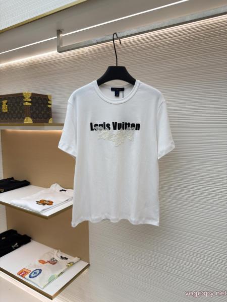 LOUIS VUITTON大胆なカジュアルダウン 品質にこだわり 数量限定版人気アイテム半袖Tシャツコピー ブランド 販売 0