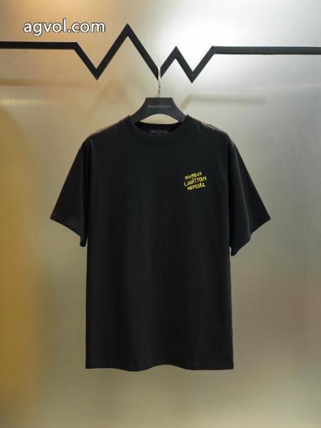 セール価格でお得 上品スタイル 精巧な逸品半袖Tシャツブランド コピー 販売LOUIS VUITTON 2