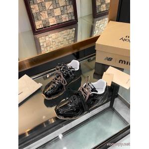 人気激売れ ストレッチ伸縮性 オーバーサイズスニーカーコピー 通販MIUMIU..