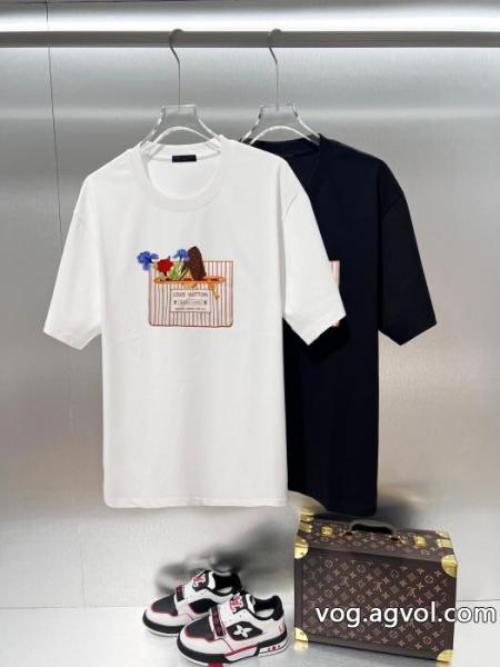 洗練デザイン 良好品 人気定番得価LOUIS VUITTON半袖Tシャツブランド 品 スーパー コピー 0
