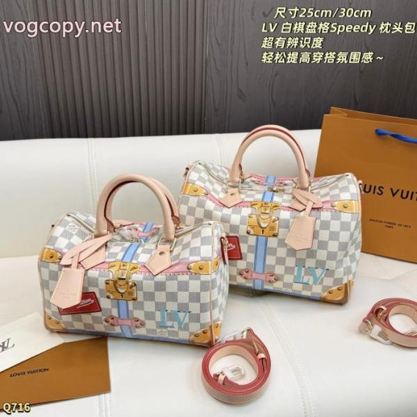 LOUIS VUITTONブランド コピー ショップバッグ定番人気モデル モデル着用 大好評 4