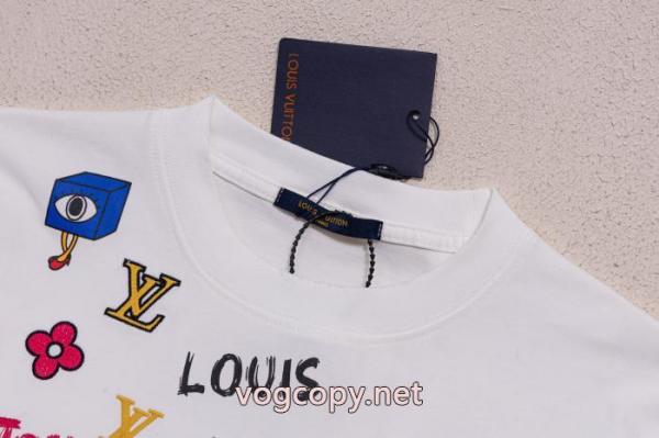 偽物 ブランドLOUIS VUITTONランキングTOP1 素敵なデザイン 赤字超特価豊富な半袖Tシャツ 3