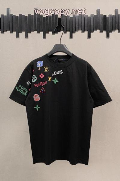 偽物 ブランドLOUIS VUITTONランキングTOP1 素敵なデザイン 赤字超特価豊富な半袖Tシャツ 4