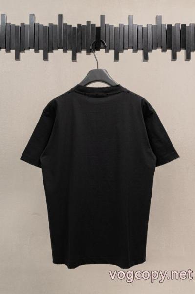偽物 ブランドLOUIS VUITTONランキングTOP1 素敵なデザイン 赤字超特価豊富な半袖Tシャツ 5