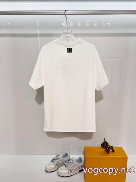 スーパー コピー 通販魅力ファッション 2026年夏 人気 定番モデルLOUIS VUITTON半袖Tシャツ 2