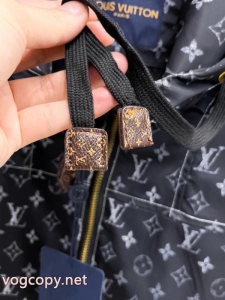 ジャケット歓迎なレットショップ 毎年大人気商品 定番カラーLOUIS VUITTONブランドコピー 1
