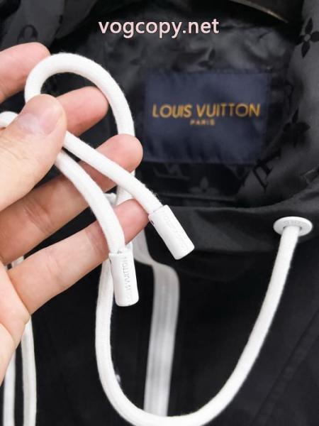 LOUIS VUITTONブランド コピー 専門店ジャケット爆発的な人気 26流行り 今年らしく魅力的アップ 2