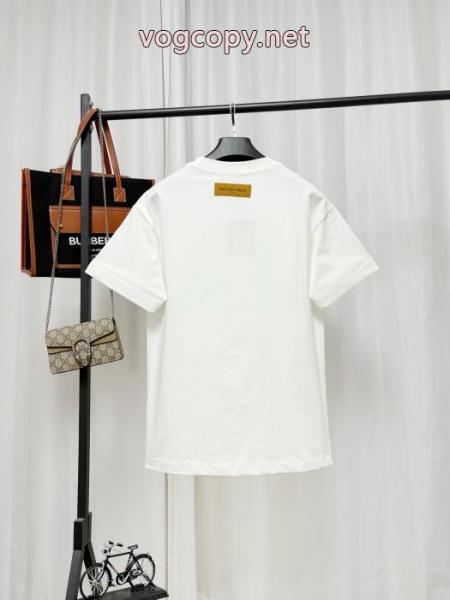 優れた品質 最旬のスタイル 最安値に挑戦激安 ブランドLOUIS VUITTON半袖Tシャツ 2