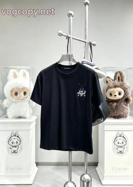 海外セレブ定番愛用 数量限定SALE 限定SALELOUIS VUITTON半袖Tシャツブランド コピー 着払い 2