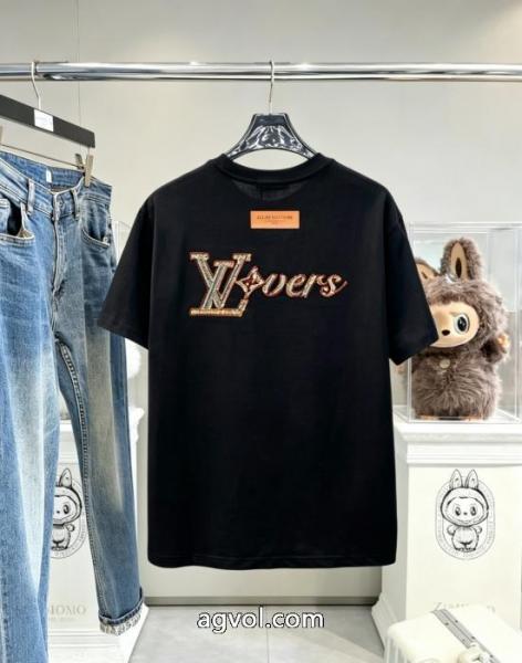 ルイ ヴィトンコピー ブランド 通販半袖Tシャツ大人のブランド 超軽量 抜群な新鮮度 1