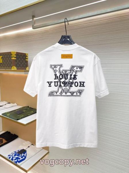 最前線新作 新品入荷 特別入荷可愛いLOUIS VUITTON偽物 ブランド ショップ半袖Tシャツ 4