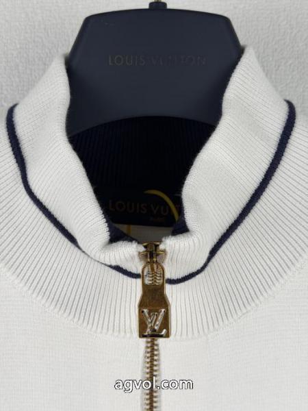 ブランド 偽物 激安ジャケット定番人気商品 人気高いアイテム 人気販売LOUIS VUITTON 1