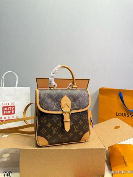 ブランド 通販 激安新作を取り上げ 超定番人気 品質の高いバッグLOUIS VUITTON 0