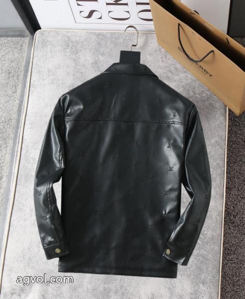 ジャケットLOUIS VUITTONブランド コピー s 級上品な印象 とってもお洒落 今年流行 1