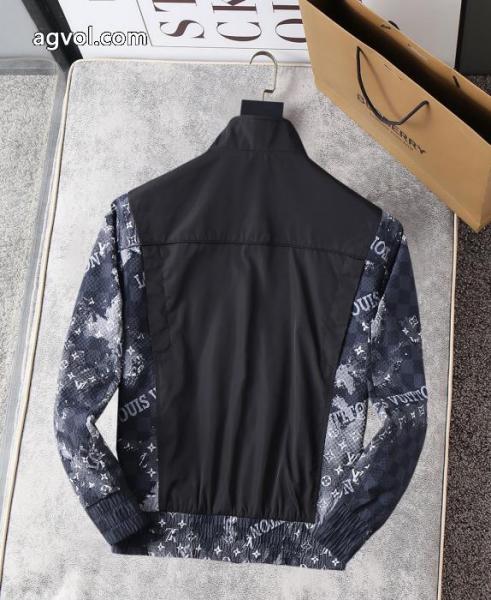 ブランド コピー 専門店最新入荷260%新品 超高機能 今季新作登場LOUIS VUITTONジャケット 1