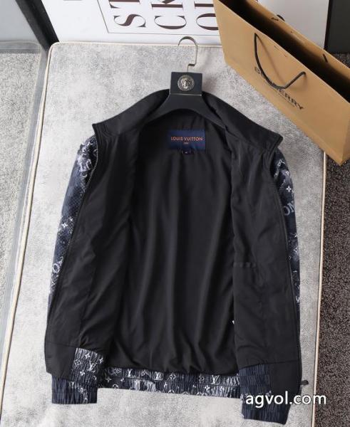 ブランド コピー 専門店最新入荷260%新品 超高機能 今季新作登場LOUIS VUITTONジャケット 2