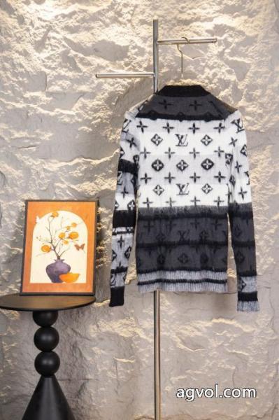 大人買い必須なこの2026 着心地の良い 遂に再入荷コピー 品 販売コートLOUIS VUITTON 1