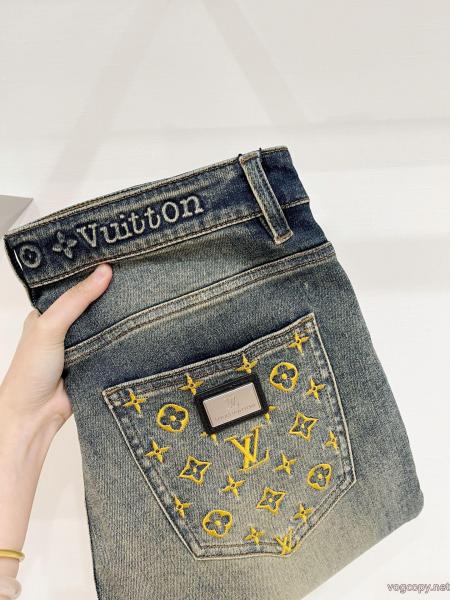 定番人気商品 数量限定特価 大変大人気2026ブランド スニーカー 激安ジーンズLOUIS VUITTON 0 