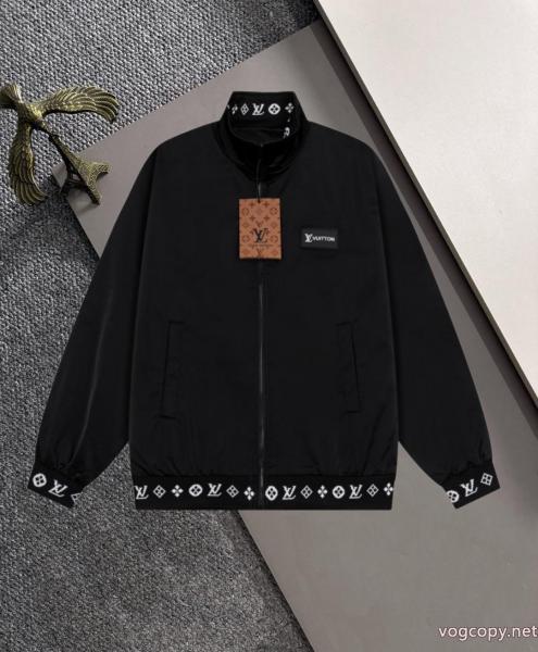 スーパー コピー ブランドLOUIS VUITTON周りの視線を圧倒する新作 大人で素敵 低価コート 0 
