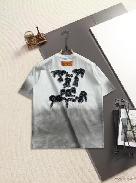 ブランド 偽物 激安LOUIS VUITTON半袖Tシャツ絶妙な抜け感 ファション性の高い お得な激安セール価格 0