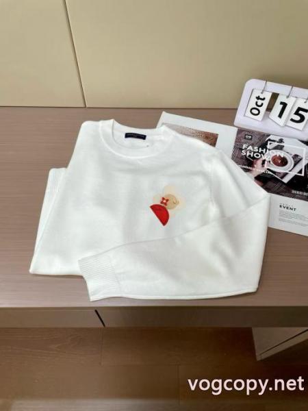 セータースーパー コピー 安心数量限定正規品 超特価新品 安い激安人気新作LOUIS VUITTON 4