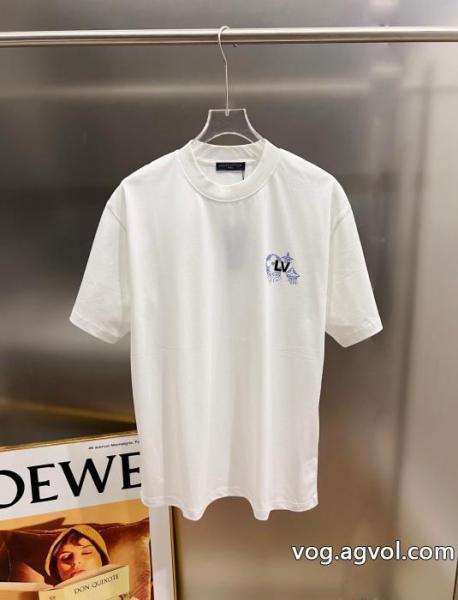 半袖Tシャツ最前線新作 人気定番2026 ずっと人気♪LOUIS VUITTONスーパー コピー 安心 0