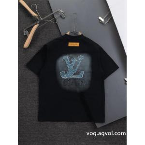 ファション性の高い 今季は色を使った注目新品 新品保証ブランド コピー  LOUIS VUITTON半袖Tシャツ