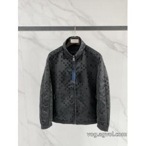 LOUIS VUITTONコート高級感を演出 新作入荷260%新品 雑誌も街も人気アイテムコピー 品 販売