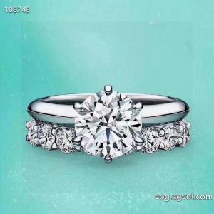 偽物 通販 アクセサリー着心地もなめらかで快適 長く愛用できる 国内完売色Tiffany&Co..