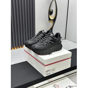 カラー豊富 流行中アイテム 上質  MONCLERブランド コピー 通販スニーカー..