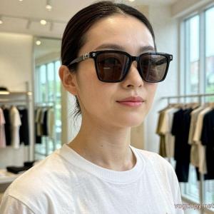 販売通販 新色入荷 激安大特価激安大特価HOTサングラスCHROME HEARTS激安 通販 専門店.