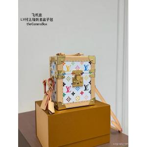 LOUIS VUITTON激安 ブランドバッグ魅力的な今年らしい 日本未発売 激レア商品