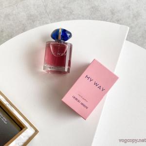 ARMANIブランドブランド コピー 通販プレミアム品質 人気 ランキング 高級感漂う..