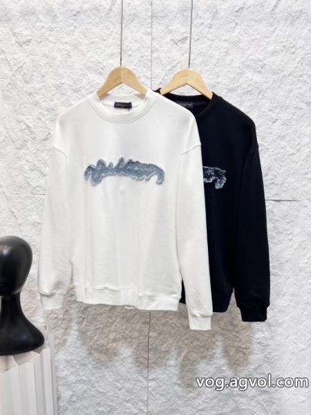 偽 ブランドLOUIS VUITTONパーカーHOTお買い得 相性の良い 高級感溢れるデザイン 0