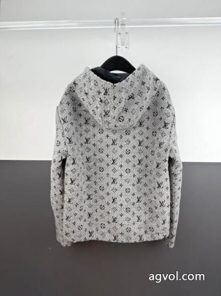 コピー 商品 通販コートHOTお買い得 お目立ち度の高い新品 耐久性のあるLOUIS VUITTON 2