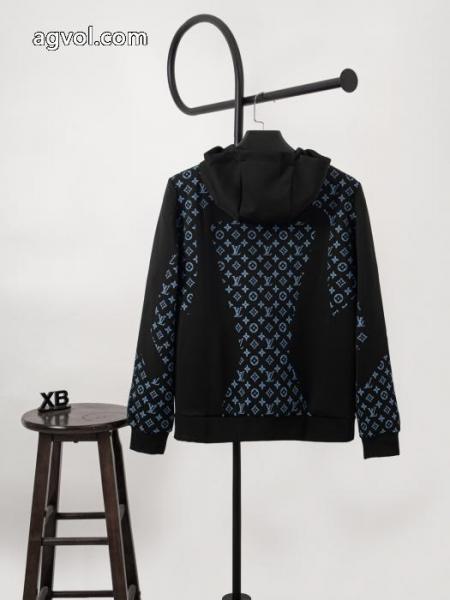 コートコピー 品 ブランド雑誌掲載 軽くて着心地がいい 最新コレクションLOUIS VUITTON 3