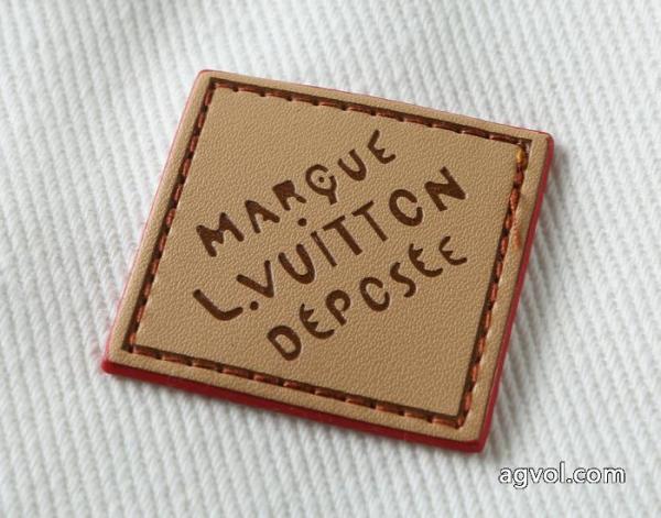 ジャケットLOUIS VUITTONオシャレな雰囲気 定番人気のカラー ファション性の高いブランド コピー 優良店 1