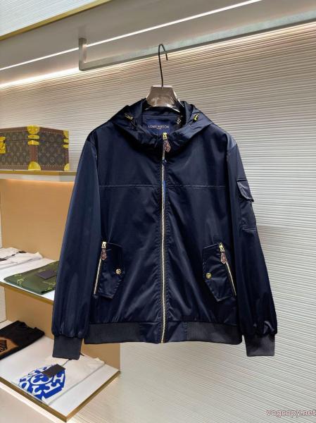 偽物 通販ジャケットLOUIS VUITTONトレンドの先 完売必須 ファッション 人気 0