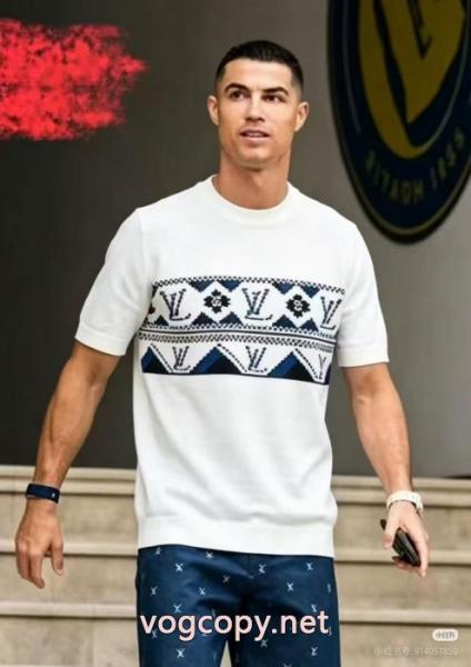 雑誌掲載のアイテム 上品上質 センスがいい半袖Tシャツブランド コピー 品LOUIS VUITTON 1