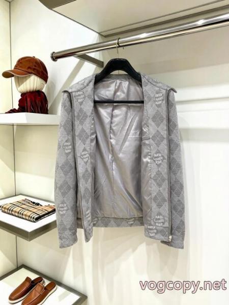 定番モデル 便利でかわいい 爆発的人気 再入荷LOUIS VUITTONジャケットブランド 偽物 5