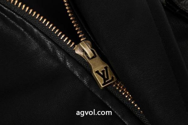 ブランド 通販 激安LOUIS VUITTON魅惑 注目度抜群 定番モデルジャケット 2